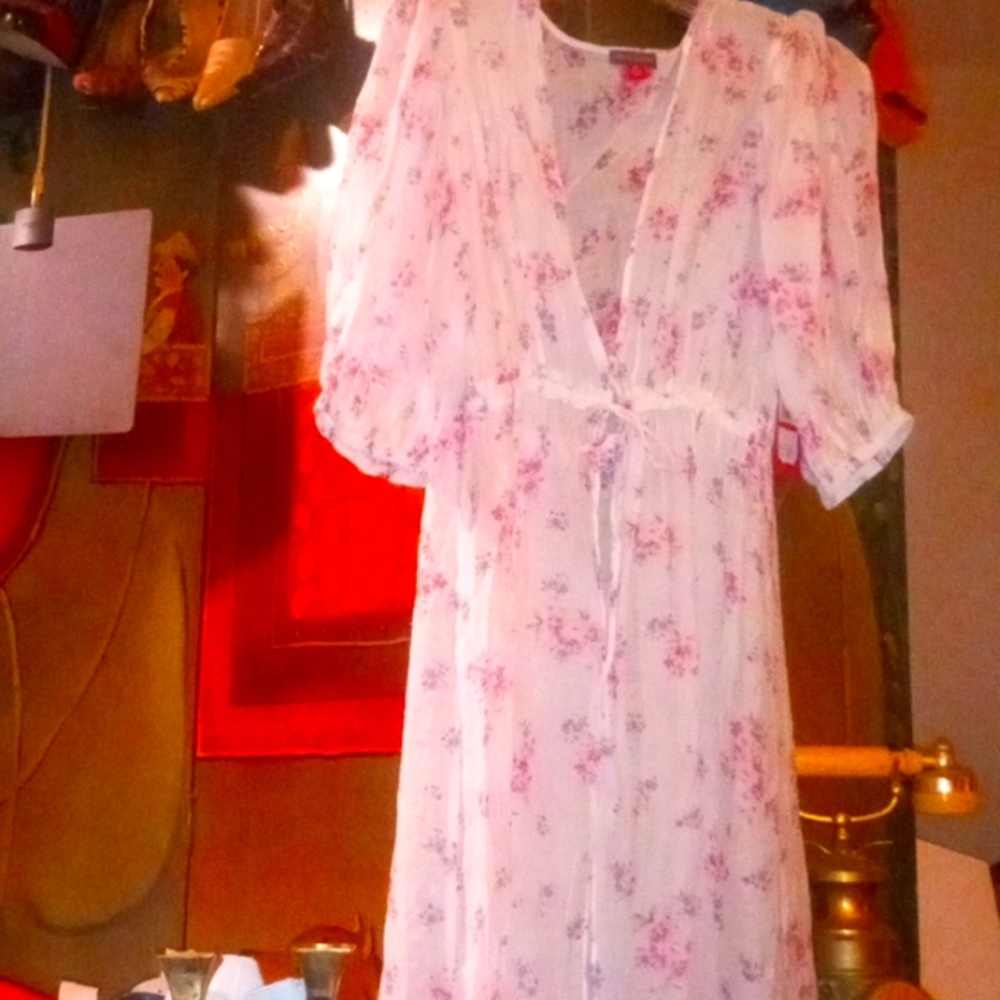 Fun and Romantic Robe Or